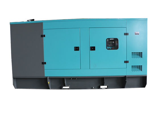 125 KVAのDCECエンジンを搭載する水によって冷却されるディーゼル無声発電機セット3段階