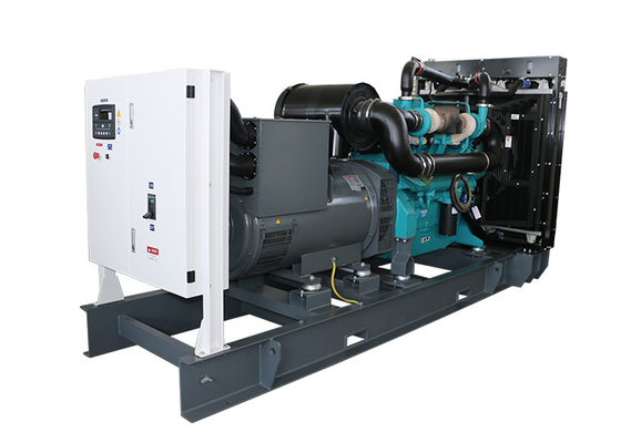 ISO認証を持つ520KW 650KVAパーキンズディーゼル発電機