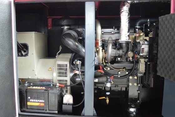 88kvaパーキンズのディーゼル発電機の防音のStamfordの交流発電機の自動開始ATS