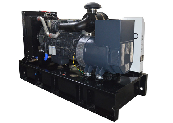 タイプ300kw 375KVAイヴェコのディーゼル発電機MECCの交流発電機CURSOR13TE2Aを開けて下さい